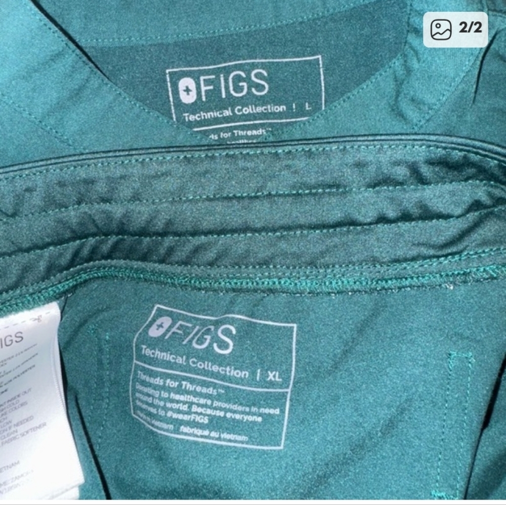 Figs Teal Scrub Set - Picture 2 of 2